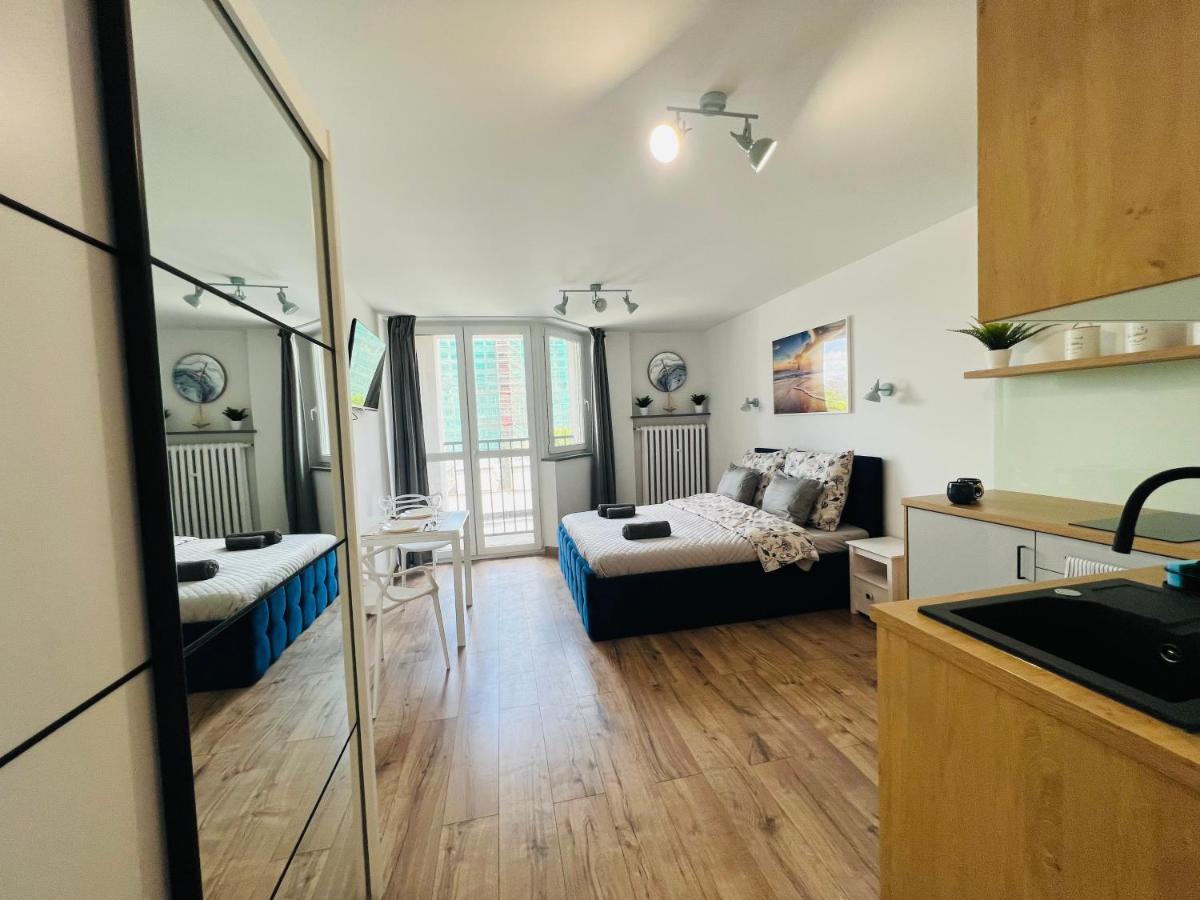 Mare E Monti Apartments Katowice Kültér fotó